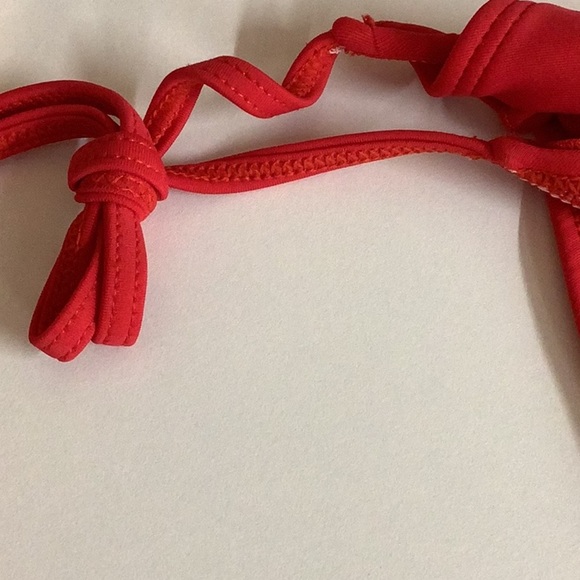 Beach Joy Size Medium Red Rose & Ruffle Side Tie Bikini Bottom. New Without Tags - Picture 5 of 7
